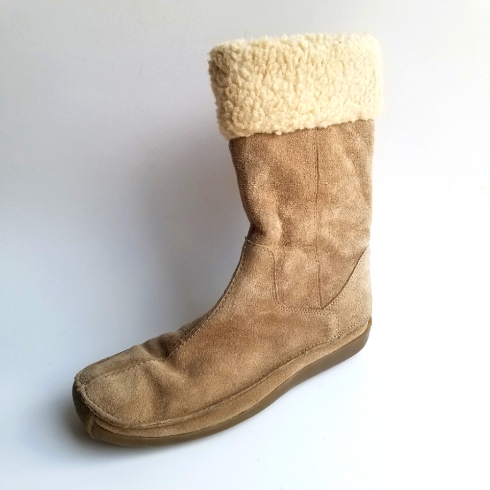 Hush Puppies Excursion Suede Leather Flat Boots Sherpa Lined